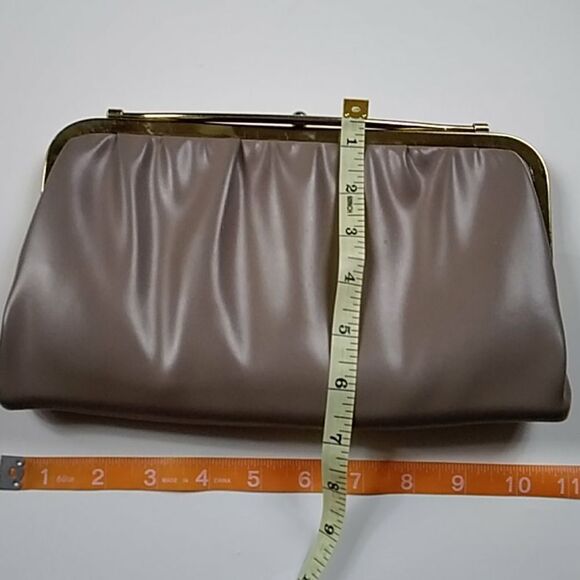 Vintage Handbags - Picture 6 of 12